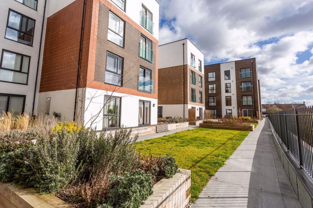 1 bed 1st Floor Flat for rent in Southend-on-Sea. From Blackshaw Homes - Southend