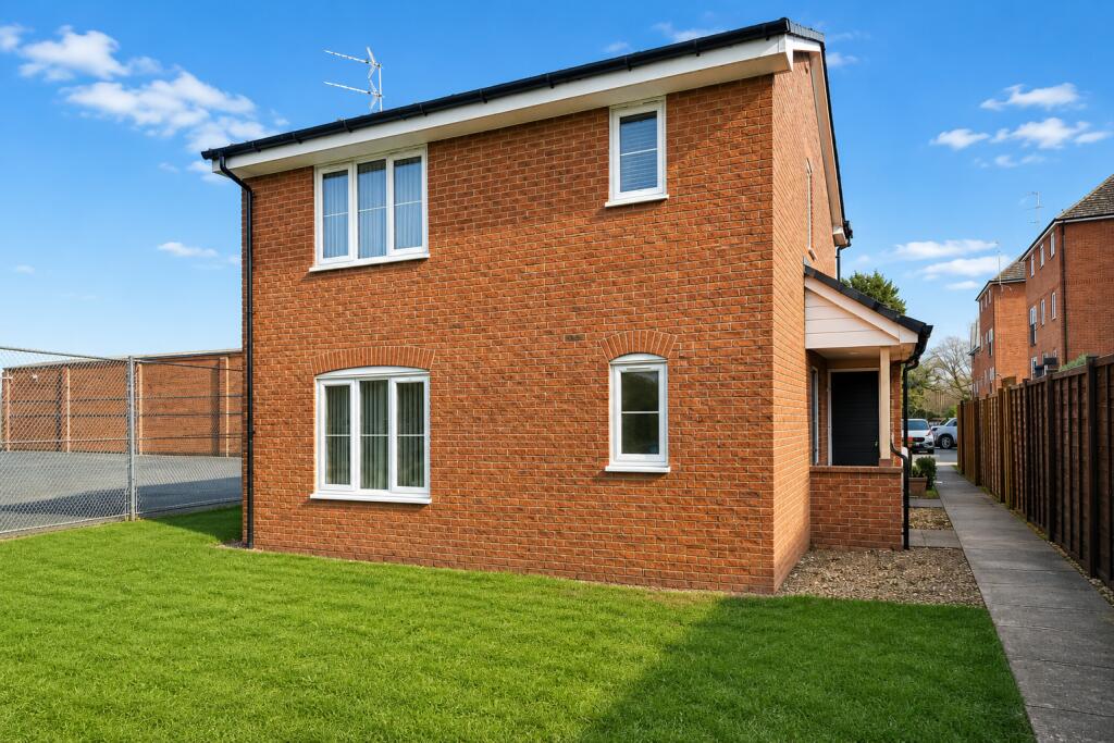 1 bed 1st Floor Flat for rent in Tamworth. From Howland Jones - Measham