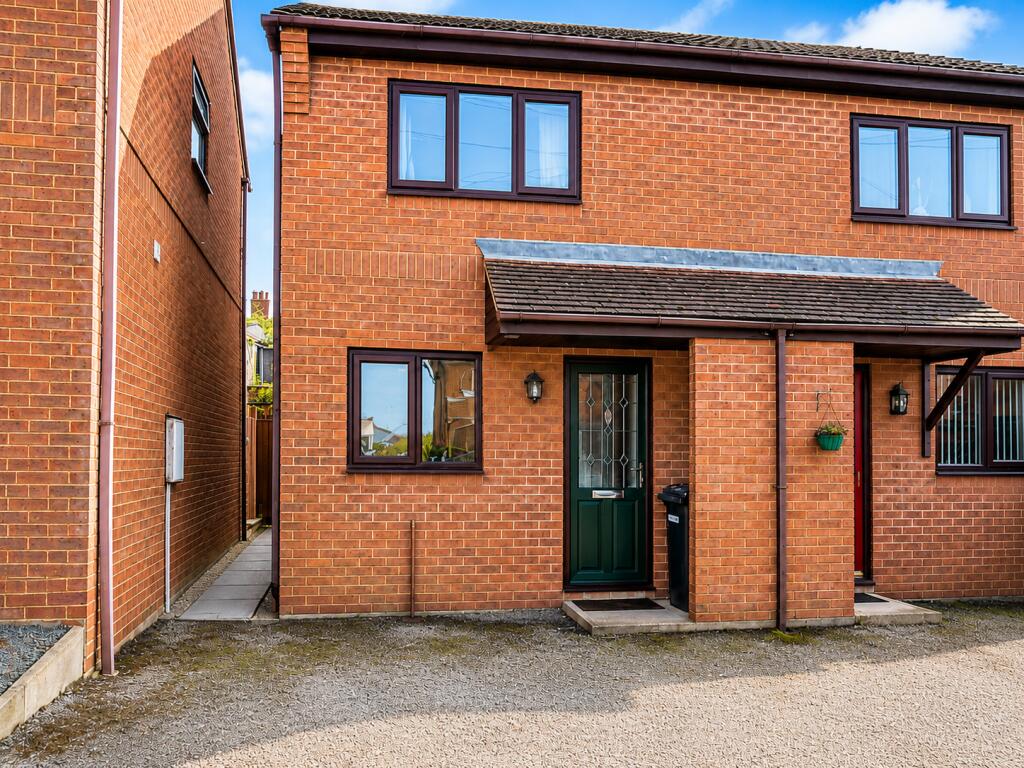 2 bed Semi Detached for rent in Mount Pleasant. From Howland Jones - Measham 2 bed Semi Detached for rent in Mount Pleasant. From Howland Jones - Measham