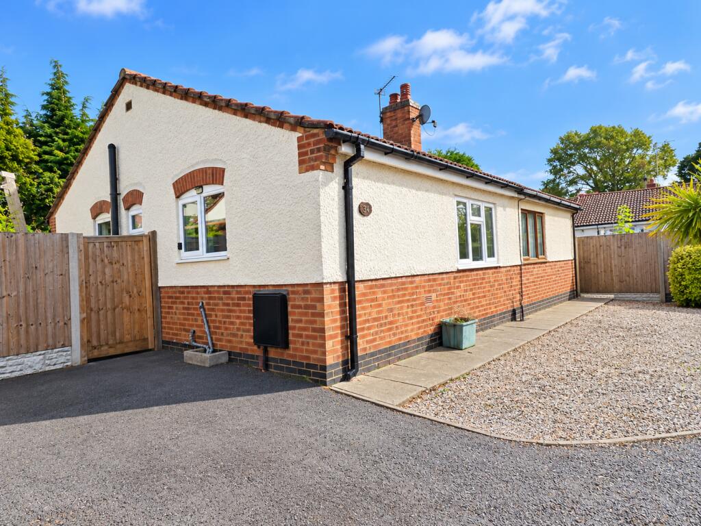 2 bed Bungalow for rent in Swadlincote. From Howland Jones - Measham 2 bed Bungalow for rent in Swadlincote. From Howland Jones - Measham
