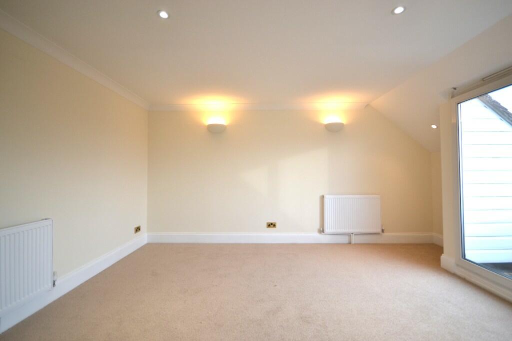1 bed 1st Floor Flat for rent in Brentwood. From Barringtons Property - Ingatestone