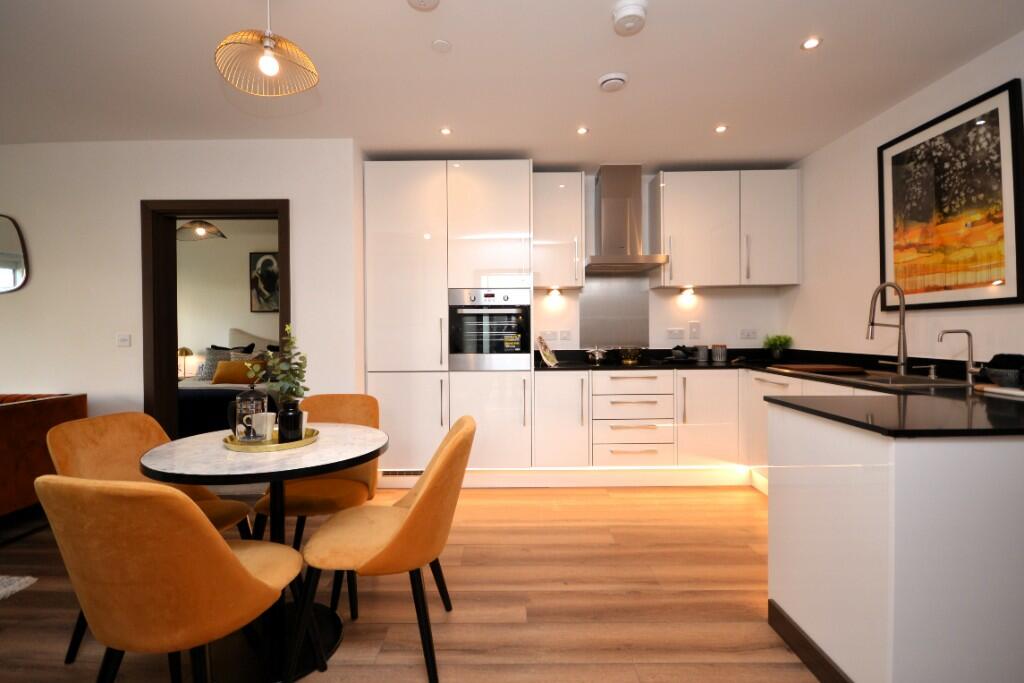 2 bed Apartment for rent in South Weald. From Barringtons Property - Ingatestone