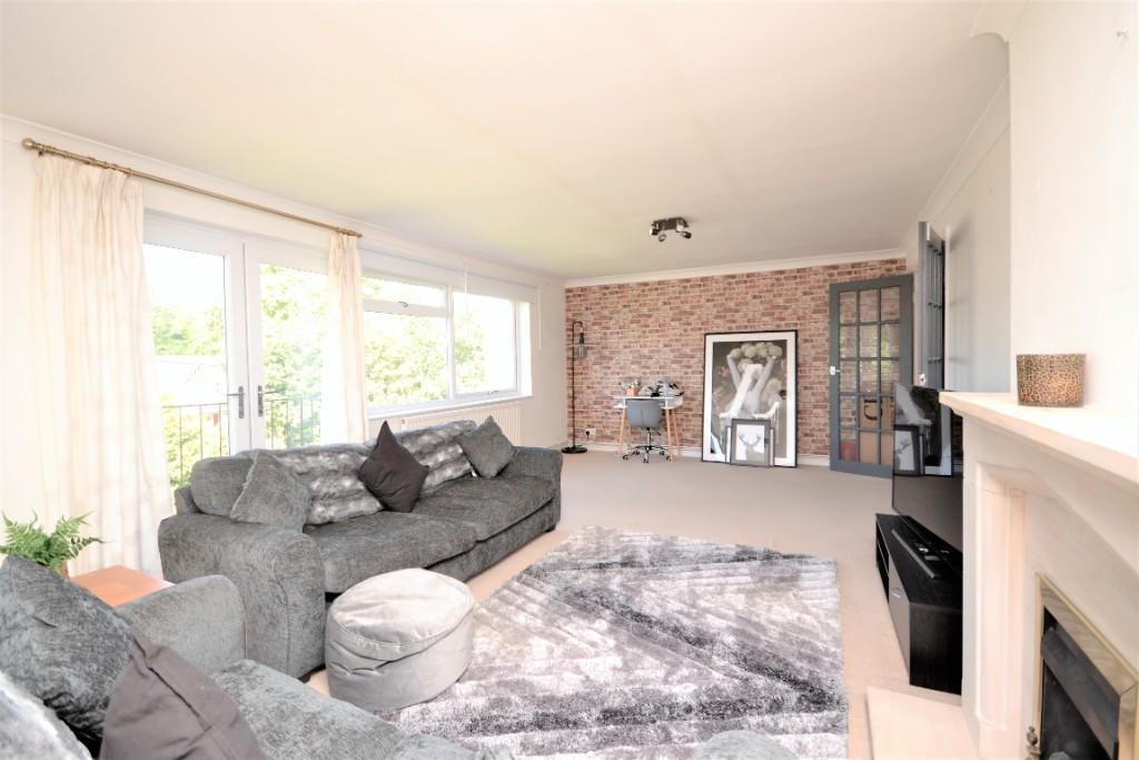 1 bed Apartment for rent in Ingatestone. From Barringtons Property - Ingatestone
