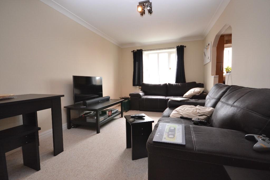 2 bed 1st Floor Flat for rent in South Woodham Ferrers. From Barringtons Property - Ingatestone