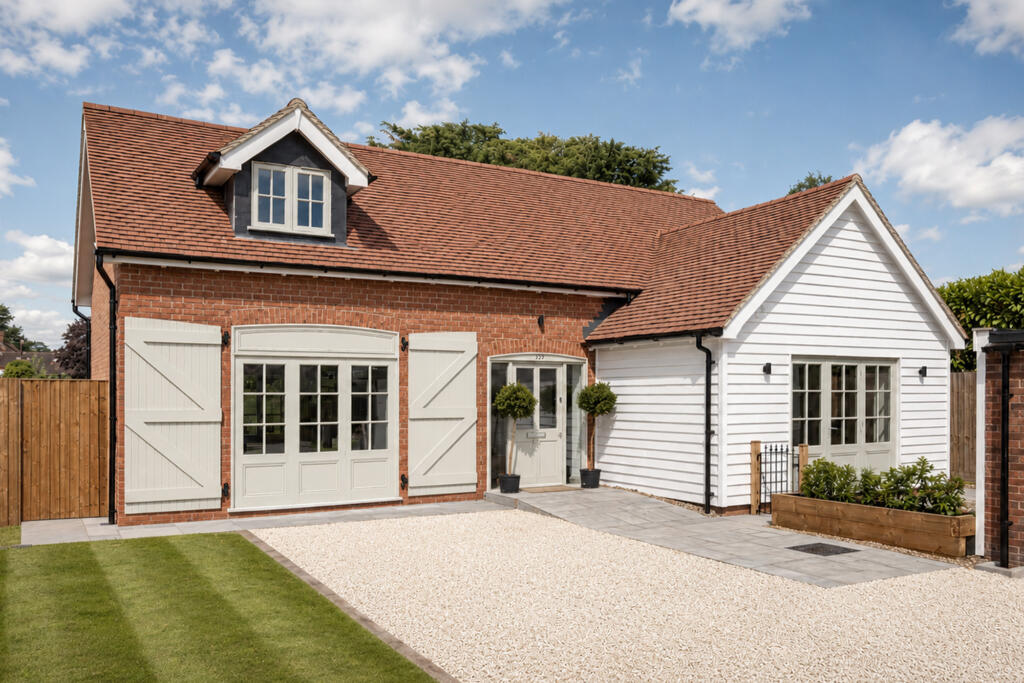 2 bed Detached for rent in Ingatestone. From Barringtons Property - Ingatestone