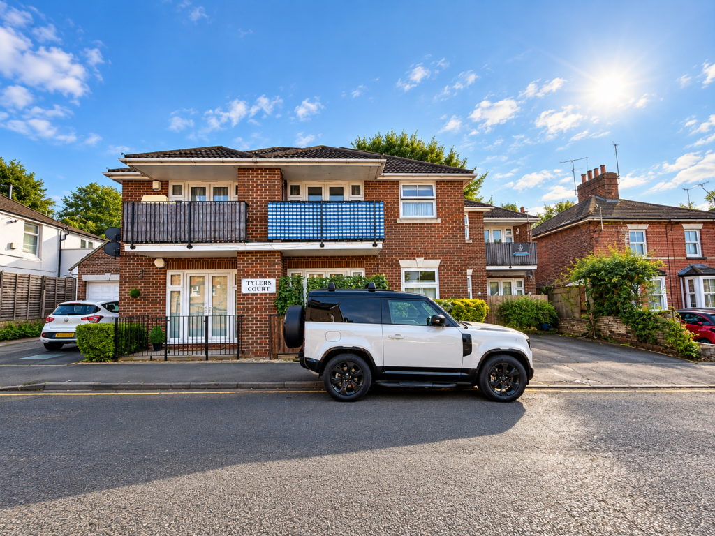 2 bed 1st Floor Flat for rent in South Weald. From Barringtons Property - Ingatestone 2 bed 1st Floor Flat for rent in South Weald. From Barringtons Property - Ingatestone