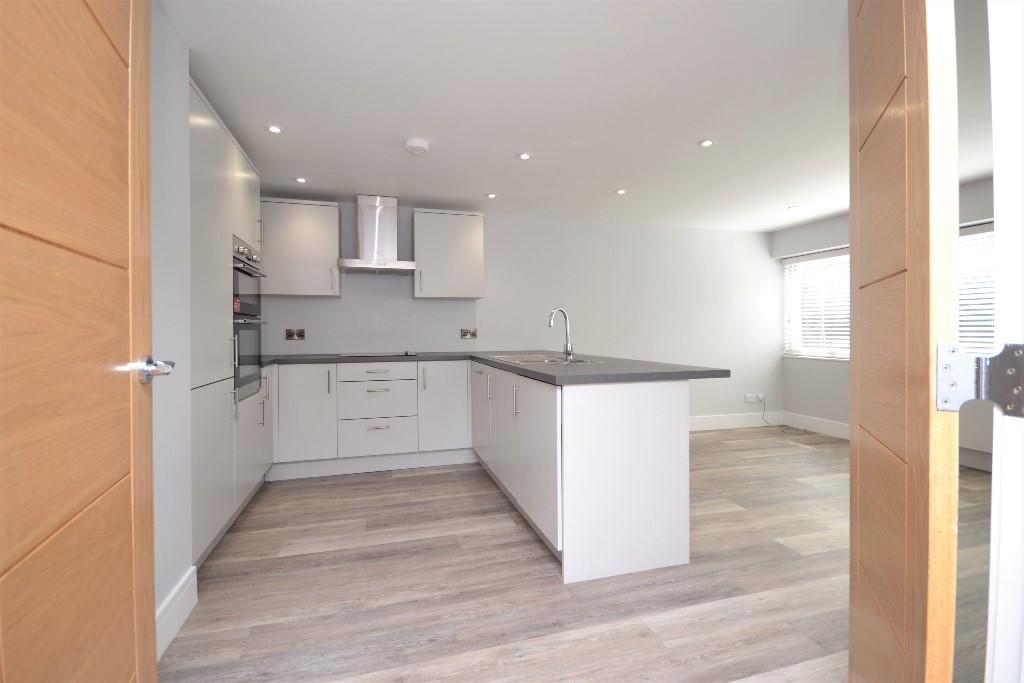 2 bed 1st Floor Flat for rent in South Weald. From Barringtons Property - Ingatestone