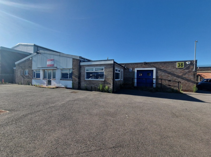 Light Industrial for rent in Lancing. From PS&B - Carr & Priddle - Brighton