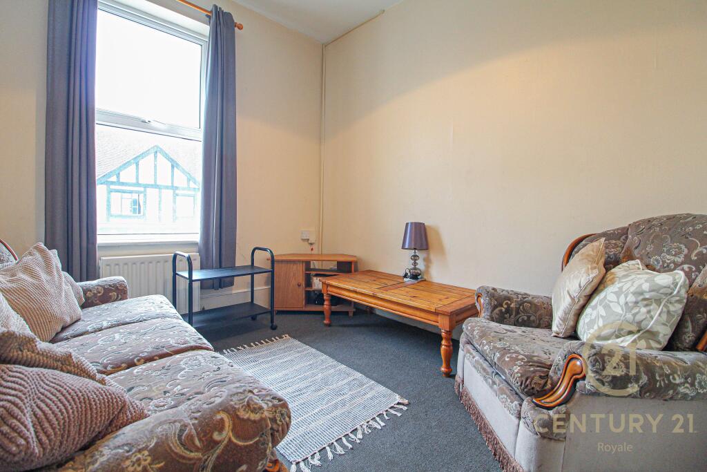 4 bed Apartment for rent in Kingston upon Thames. From Century 21 Royale - Kingston Upon Thames