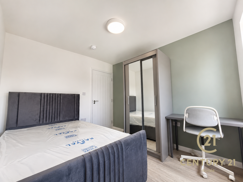 1 bed House Share for rent in Kingston upon Thames. From Century 21 Royale - Kingston Upon Thames