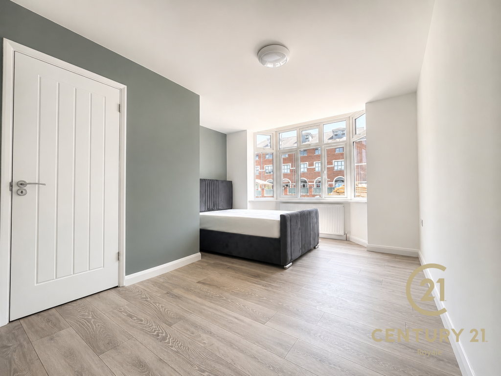 1 bed House Share for rent in Kingston upon Thames. From Century 21 Royale - Kingston Upon Thames
