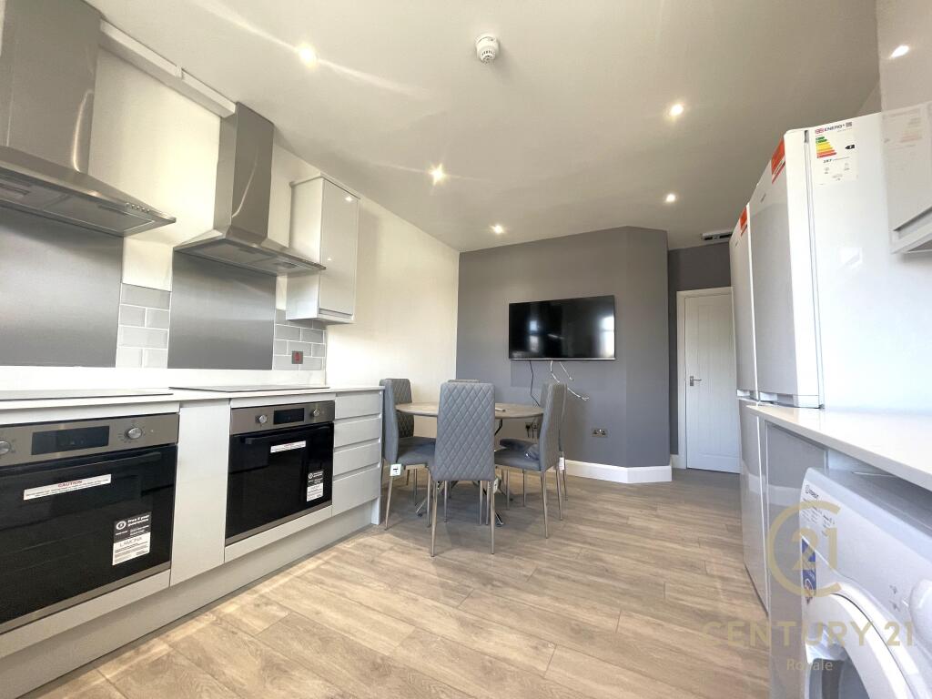 1 bed House Share for rent in Surbiton. From Century 21 Royale - Kingston Upon Thames