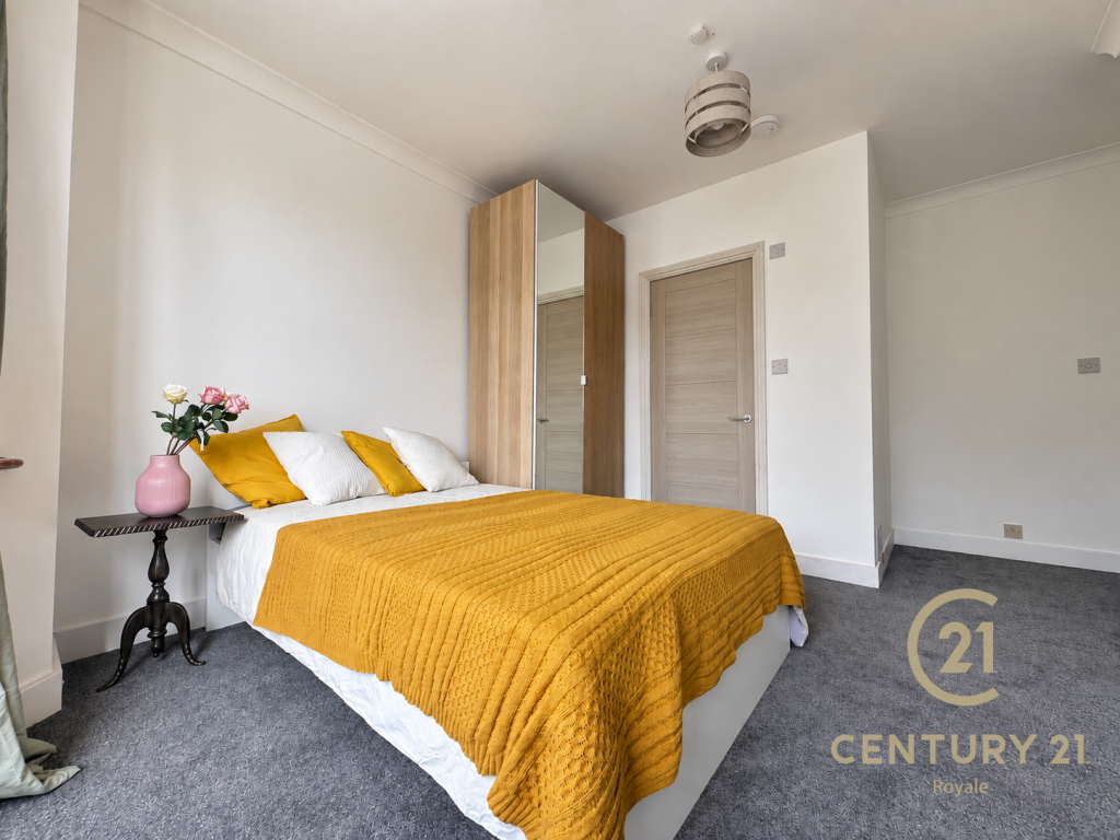 1 bed House Share for rent in Surbiton. From Century 21 Royale - Kingston Upon Thames