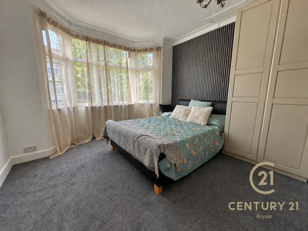 1 bed House Share for rent in Surbiton. From Century 21 Royale - Kingston Upon Thames