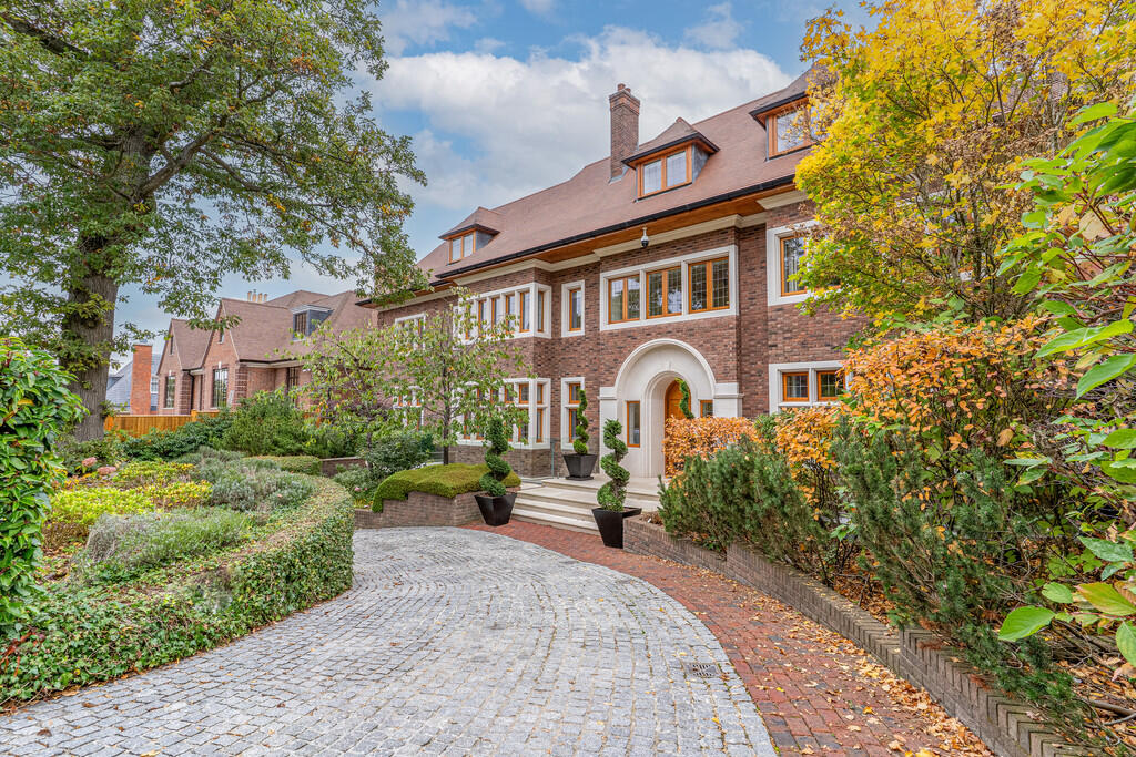 9 bed Detached for rent in Hampstead. From Legacy Property Consultants Ltd - London