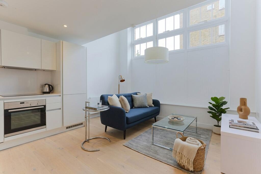 1 bed 1st Floor Flat for rent in Poplar. From Legacy Property Consultants Ltd - London