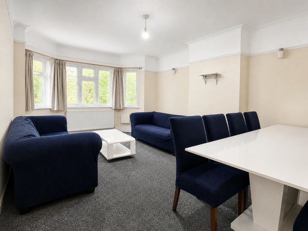 3 bed 1st Floor Flat for rent in Hounslow. From Dogra Estate Agent