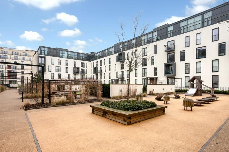 1 bed Apartment for rent in Bath. From Crisp Cowley (Bath) Ltd - Bath