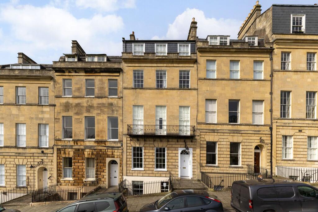 3 bed Apartment for rent in Upper Swainswick. From Crisp Cowley (Bath) Ltd - Bath