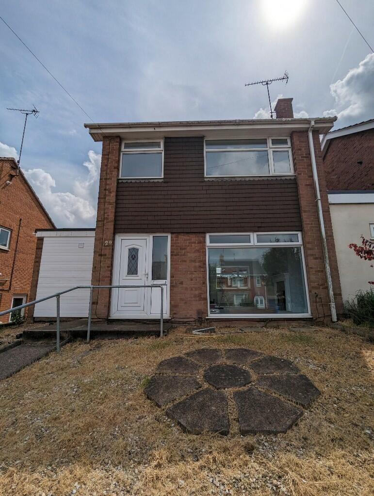 4 bed Link detached for rent in Mansfield Woodhouse. From David Blount Ltd - Kirkby-in-Ashfield
