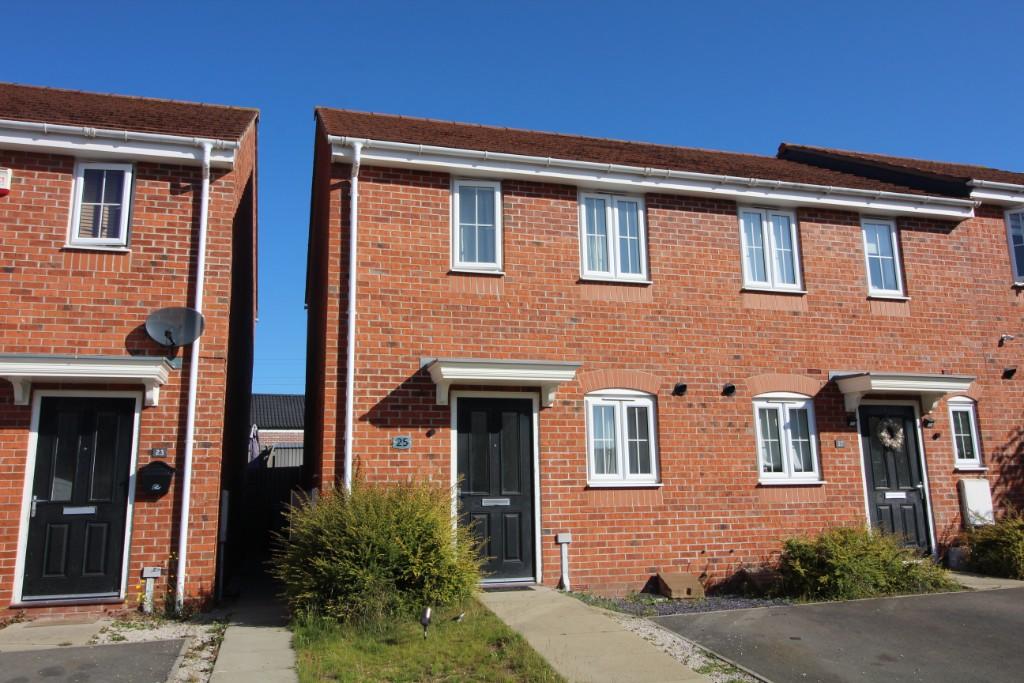 2 bed Town House for rent in Edwinstowe. From David Blount Ltd - Kirkby-in-Ashfield
