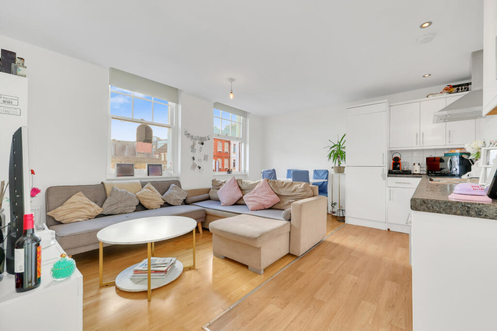 1 bed Apartment for rent in London. From Ellis & Co - Bethnal Green
