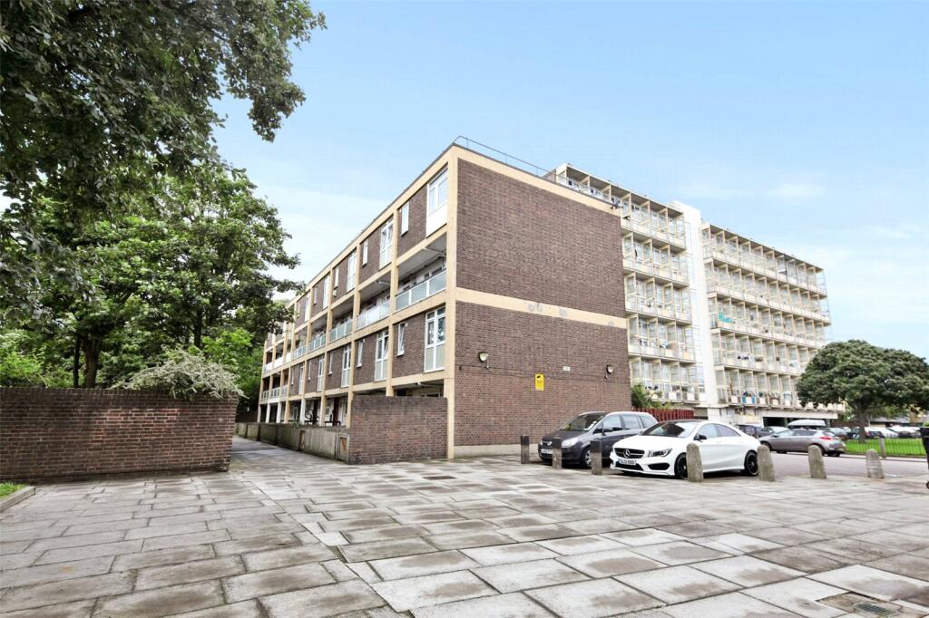3 bed Annexe for rent in London. From Ellis & Co - Bethnal Green