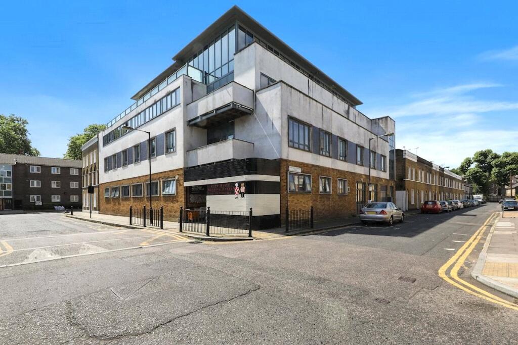 1 bed Apartment for rent in Stepney. From Ellis & Co - Bethnal Green