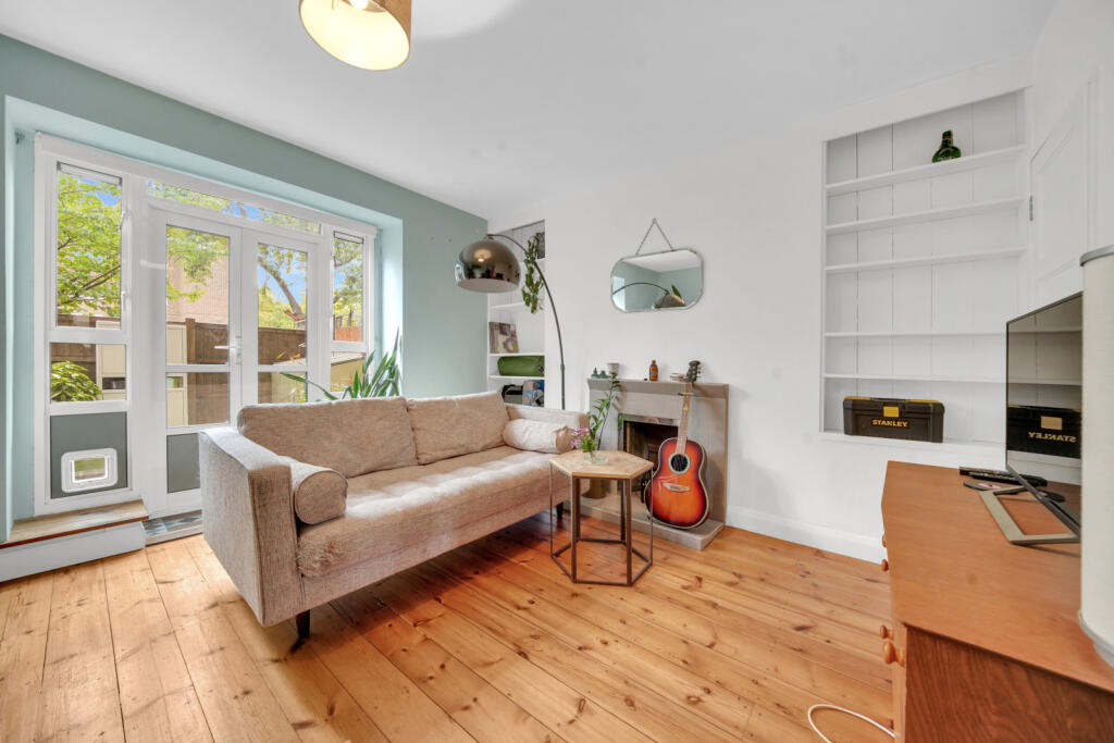 2 bed Apartment for rent in London. From Ellis & Co - Bethnal Green 2 bed Apartment for rent in London. From Ellis & Co - Bethnal Green