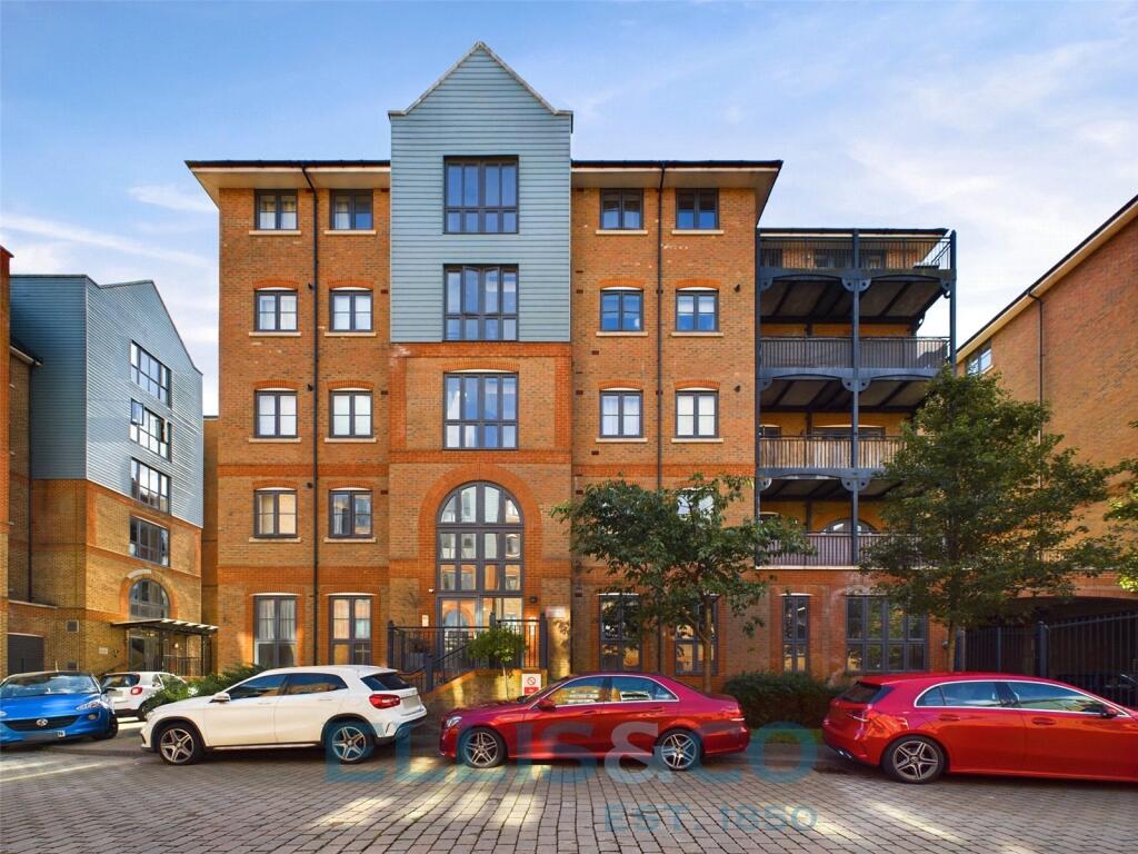 2 bed Apartment for rent in Tonbridge. From Ellis & Co - Tonbridge 2 bed Apartment for rent in Tonbridge. From Ellis & Co - Tonbridge