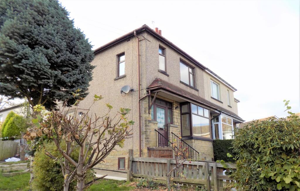3 bed Semi Detached for rent in Bradford. From Executive Lets - Leeds