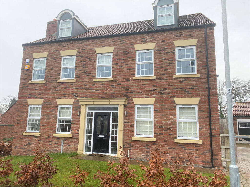 6 bed Detached for rent in Leeds. From Executive Lets - Leeds 6 bed Detached for rent in Leeds. From Executive Lets - Leeds