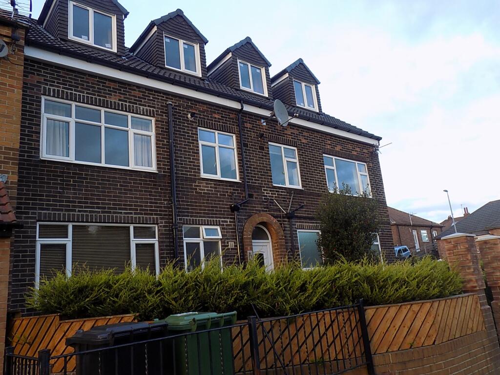 1 bed Apartment for rent in Shadwell. From Executive Lets - Leeds