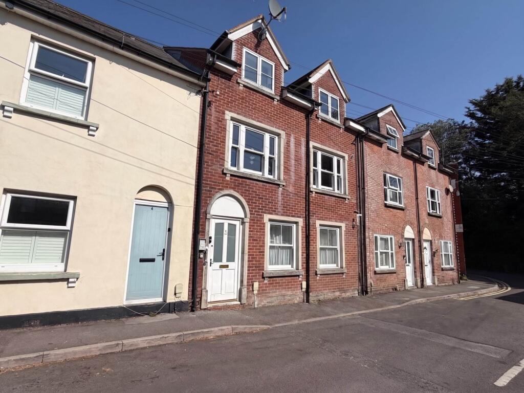 2 bed 1st Floor Flat for rent in Blandford Forum. From Forum Sales and Lettings - Blandford Forum 2 bed 1st Floor Flat for rent in Blandford Forum. From Forum Sales and Lettings - Blandford Forum