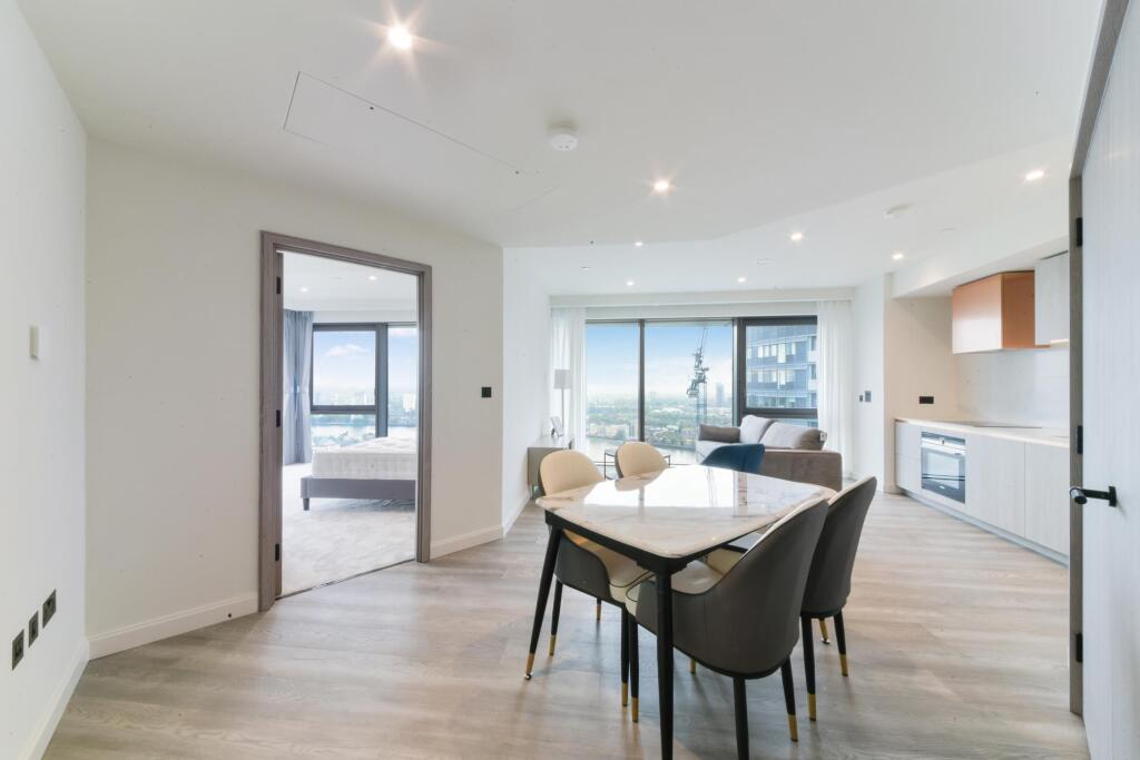 2 bed Apartment for rent in . From Johns & Co - Canary Wharf