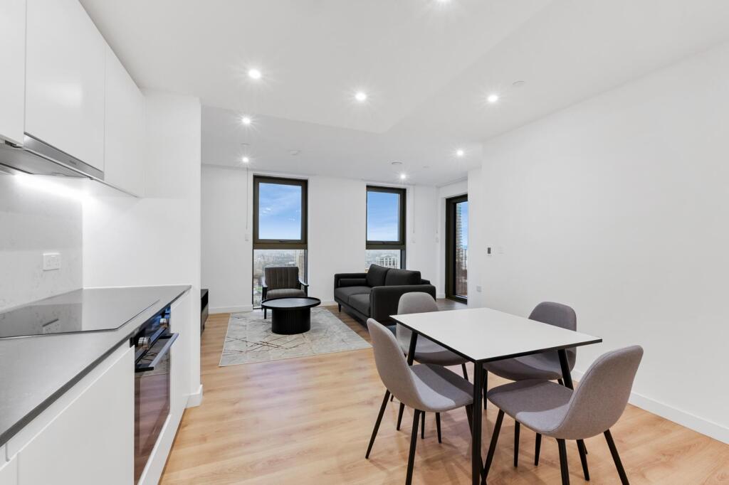 1 bed Apartment for rent in London. From Johns & Co - Canary Wharf