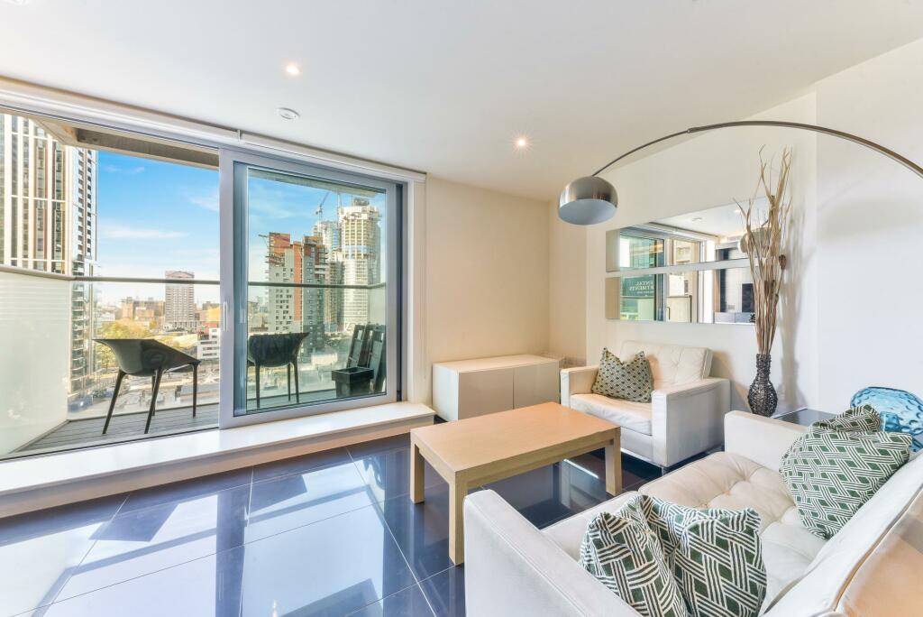 4 bed Apartment for rent in London. From Johns & Co - Canary Wharf 4 bed Apartment for rent in London. From Johns & Co - Canary Wharf