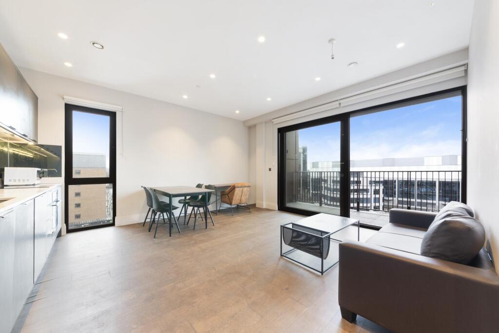 2 bed Apartment for rent in London. From Johns & Co - Canary Wharf 2 bed Apartment for rent in London. From Johns & Co - Canary Wharf