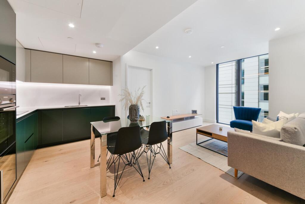 2 bed Apartment for rent in London. From Johns & Co - Canary Wharf 2 bed Apartment for rent in London. From Johns & Co - Canary Wharf