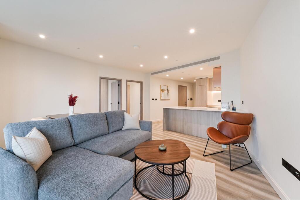 2 bed Apartment for rent in . From Johns & Co - Canary Wharf