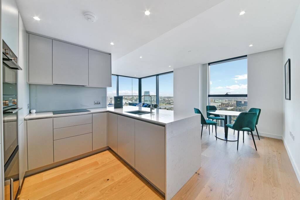 2 bed Apartment for rent in London. From Johns & Co - Canary Wharf