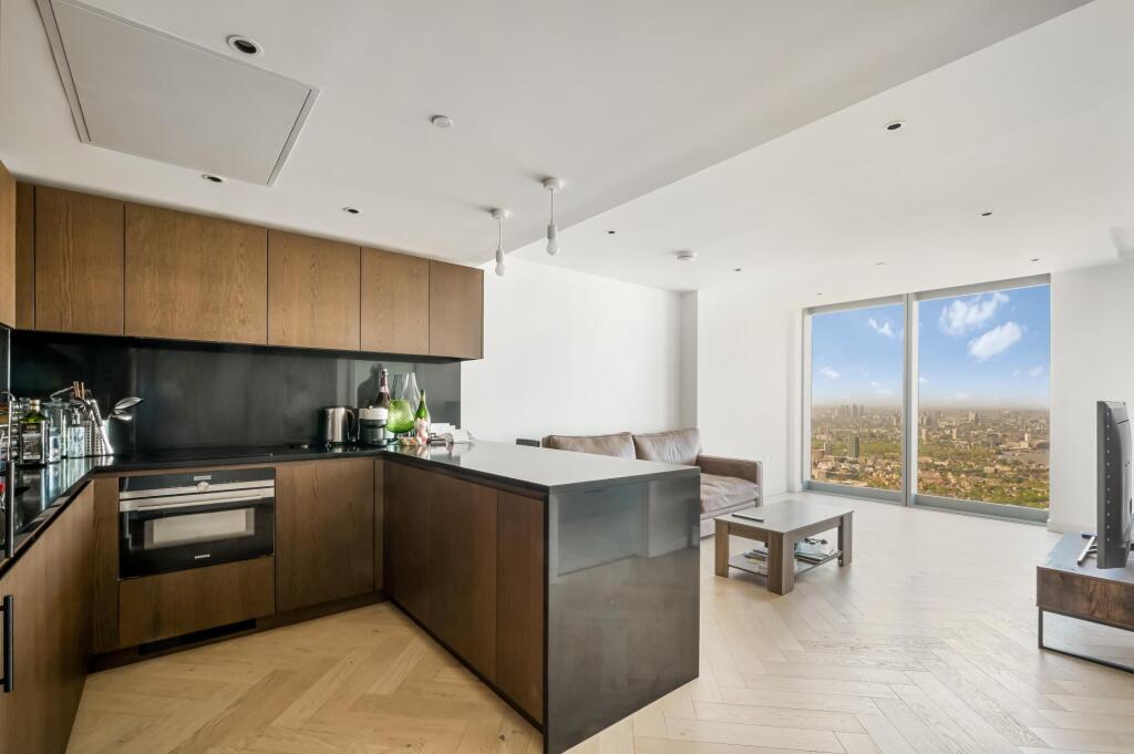 1 bed Apartment for rent in Poplar. From Johns & Co - Canary Wharf