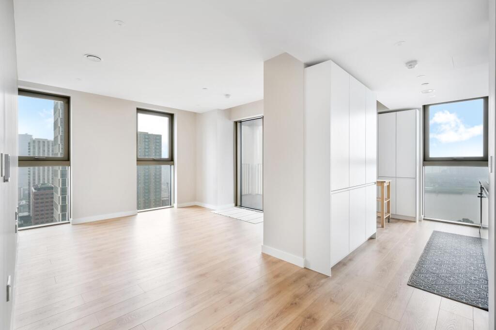 2 bed Apartment for rent in Poplar. From Johns & Co - Canary Wharf