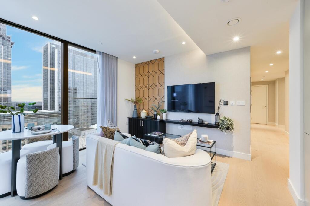 2 bed Apartment for rent in London. From Johns & Co - Canary Wharf