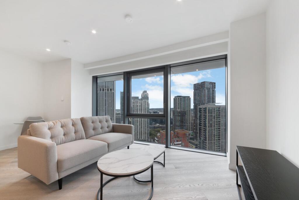 4 bed Apartment for rent in Poplar. From Johns & Co - Canary Wharf