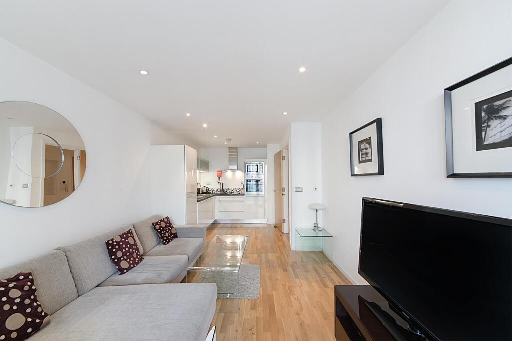 1 bed Apartment for rent in Poplar. From Johns & Co - Canary Wharf