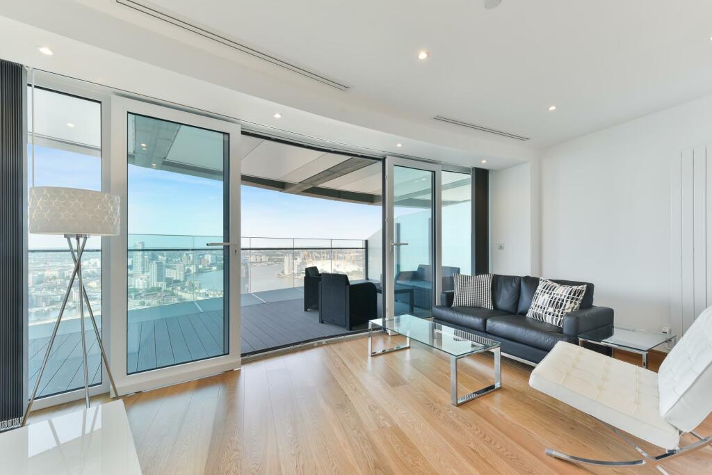 1 bed Apartment for rent in Poplar. From Johns & Co - Canary Wharf