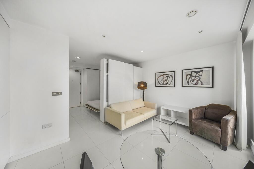 4 bed Apartment for rent in Poplar. From Johns & Co - Canary Wharf