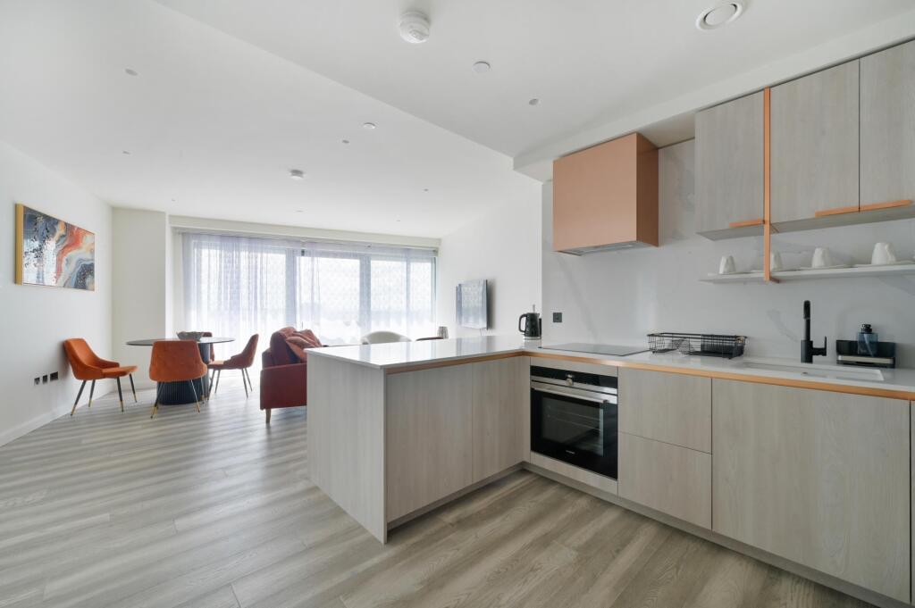 2 bed Apartment for rent in Poplar. From Johns & Co - Canary Wharf 2 bed Apartment for rent in Poplar. From Johns & Co - Canary Wharf