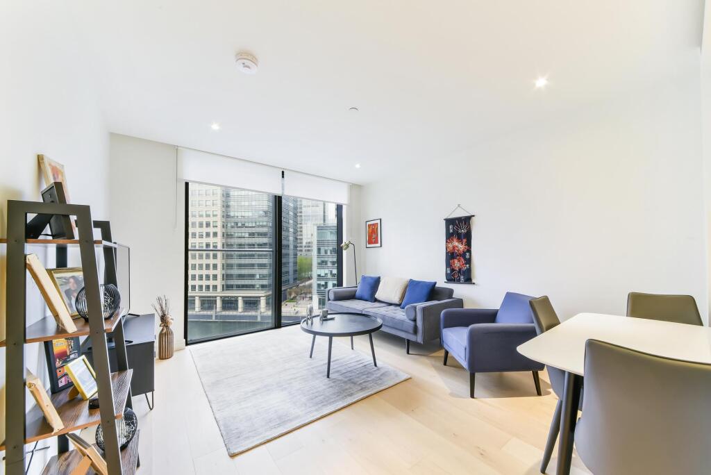 1 bed Apartment for rent in Poplar. From Johns & Co - Canary Wharf